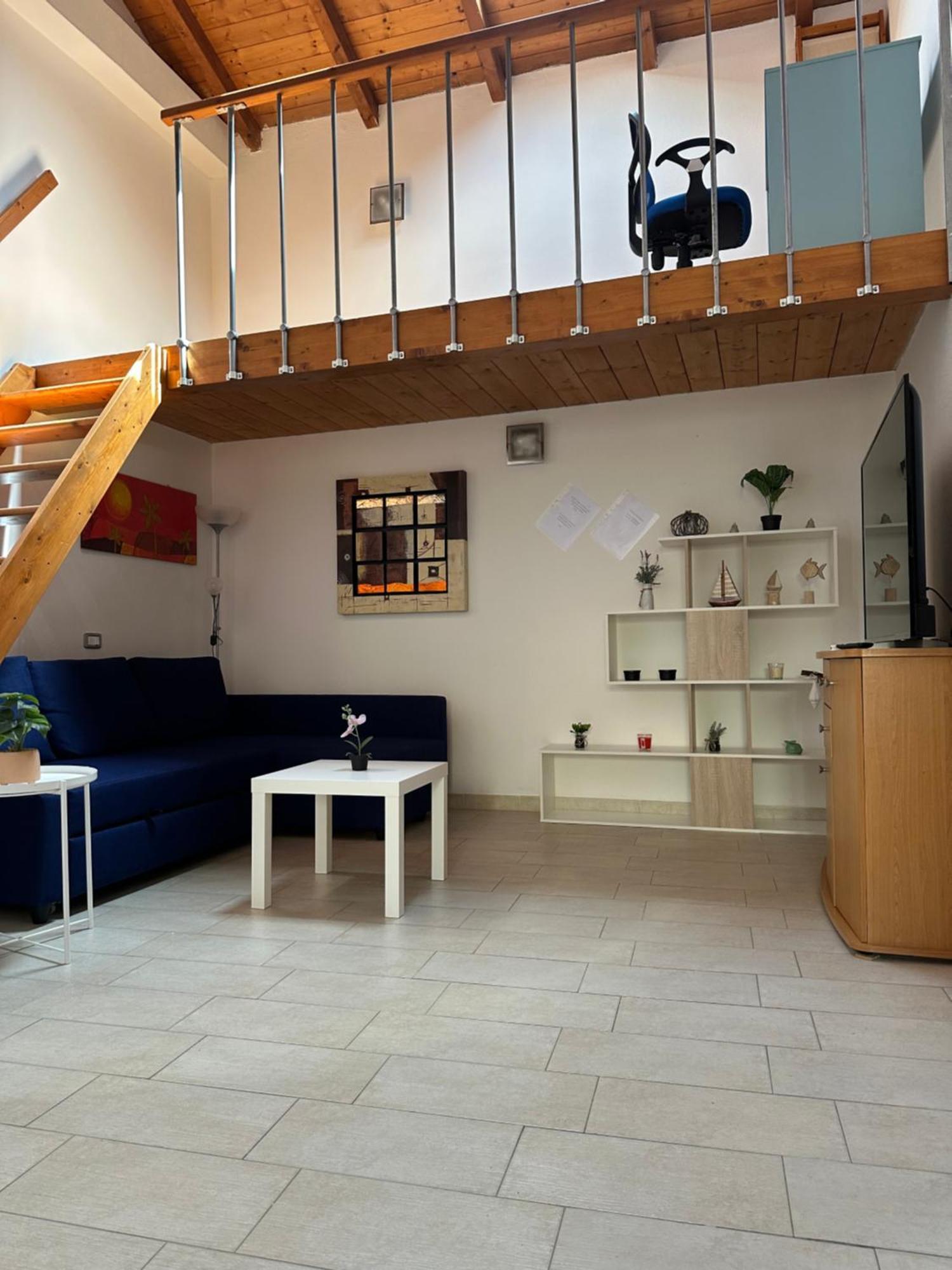 Stylish Loft Trivano Cagliari 2 Beds/2 Bath Extérieur photo